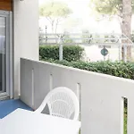 Apartment Fronte Mare Con Piscina Mv6