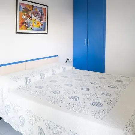 Fronte Mare Con Piscina Mv6 公寓