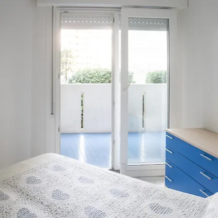 Fronte Mare Con Piscina Mv6 公寓